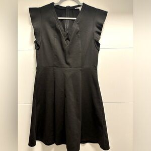 BCBGeneration Black Dress Ruffle Sleeve like new